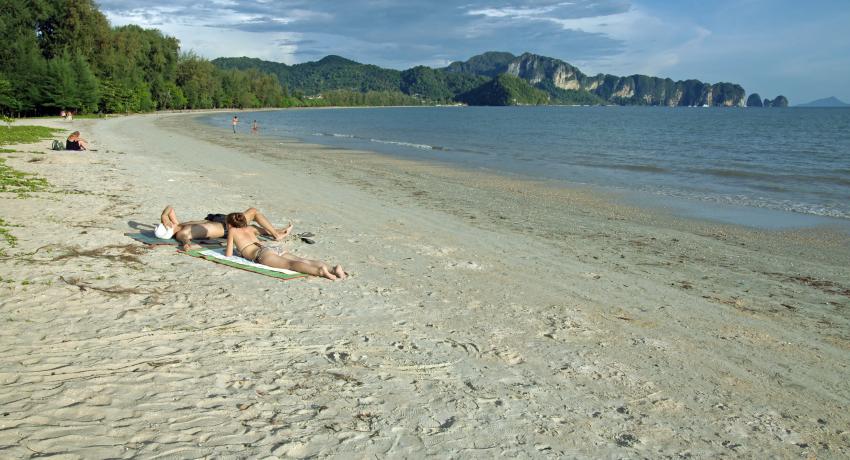 Noppharat Beach